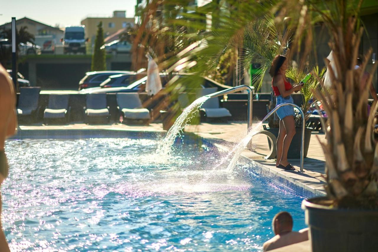 מאמאיה Sara Blu Apartment Spa And Pool Beach Resort מראה חיצוני תמונה